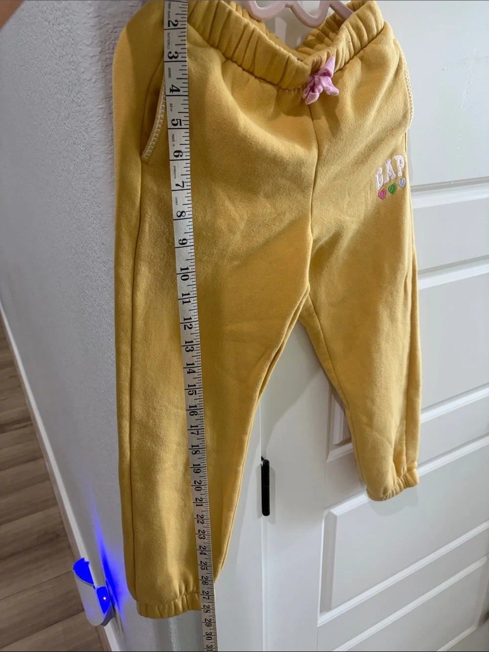 GAP Kids SzS (6-7) Yellow Fleece Joggers with Pink Drawcord